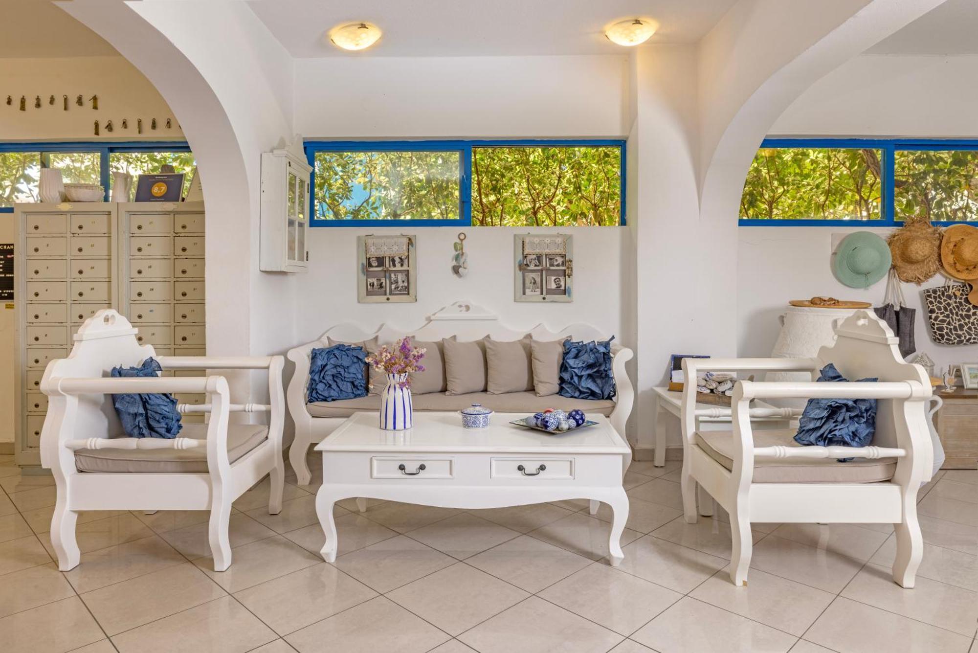 Hotel Nathalie Иксия Екстериор снимка