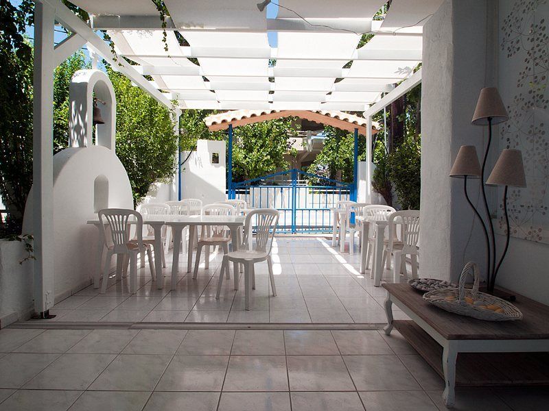 Hotel Nathalie Иксия Екстериор снимка